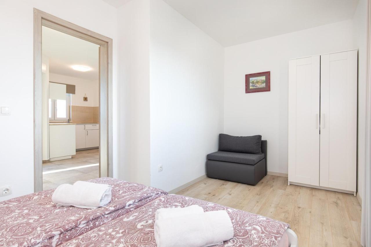 Apartments Brig Perfect Countryside Holiday! Krk Town Extérieur photo