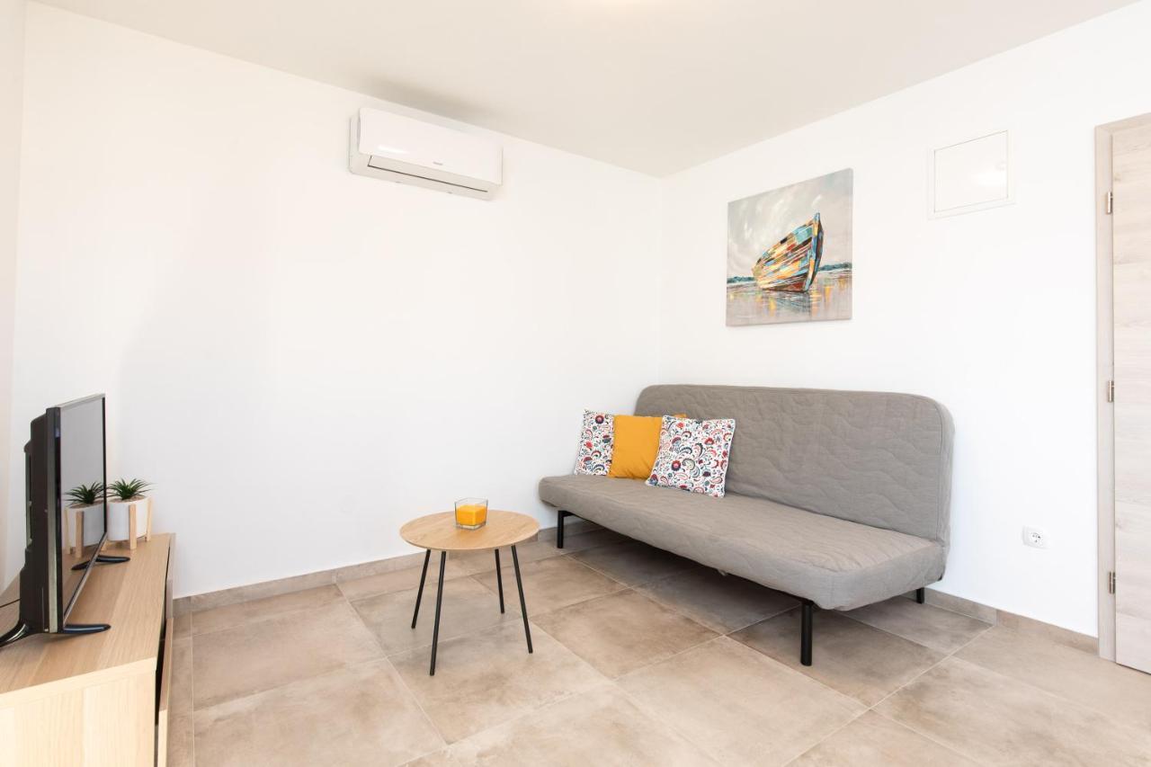 Apartments Brig Perfect Countryside Holiday! Krk Town Extérieur photo