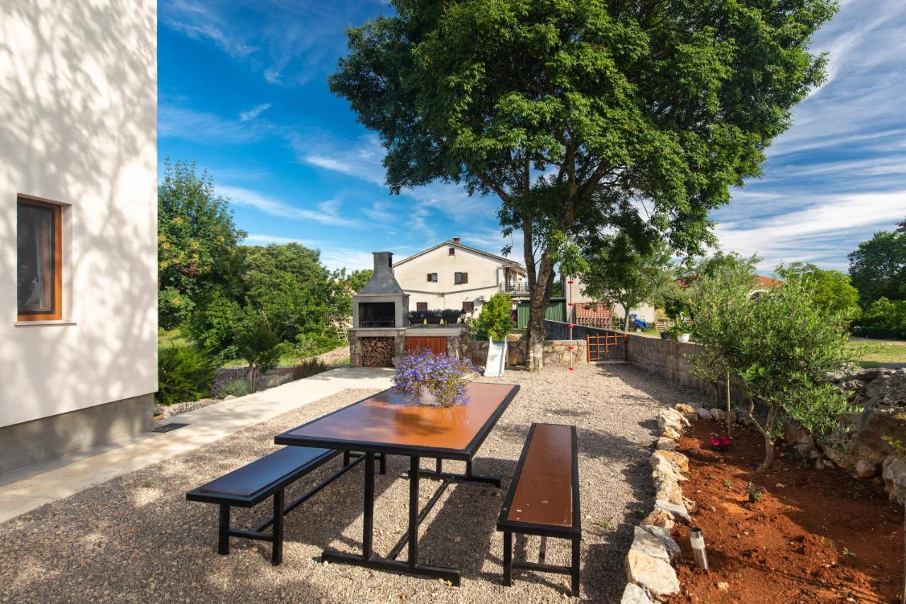 Apartments Brig Perfect Countryside Holiday! Krk Town Extérieur photo
